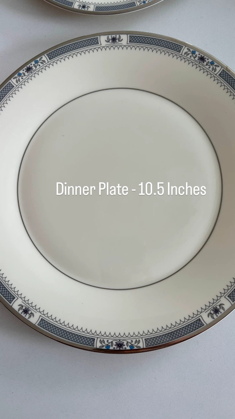 Melissa by ROYAL DOULTON fine China - 12 place settings