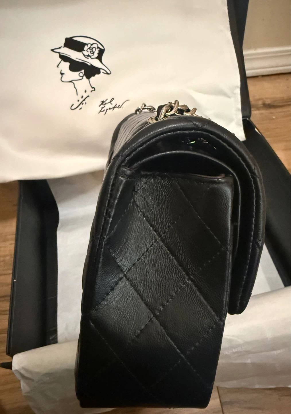 CHANEL Black Quilted Leather Flap Bag with Silver Chain - photo 4