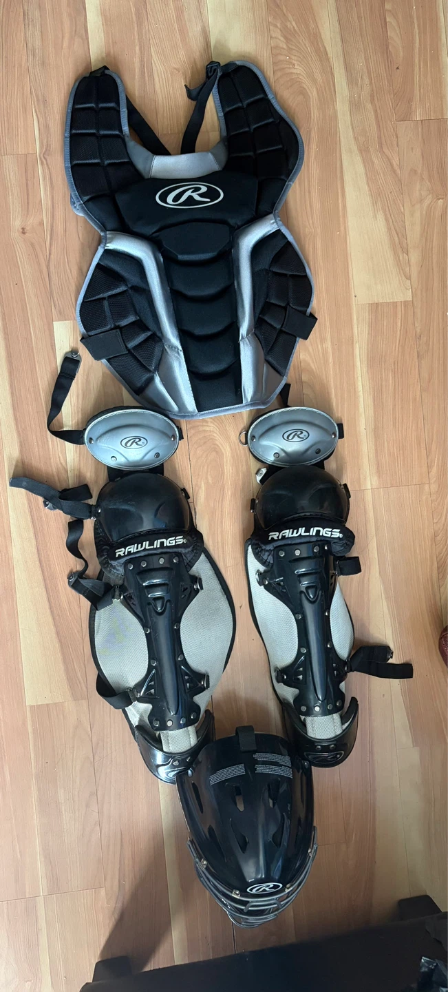 Rawlings Catcher's Gear Set Intermediate