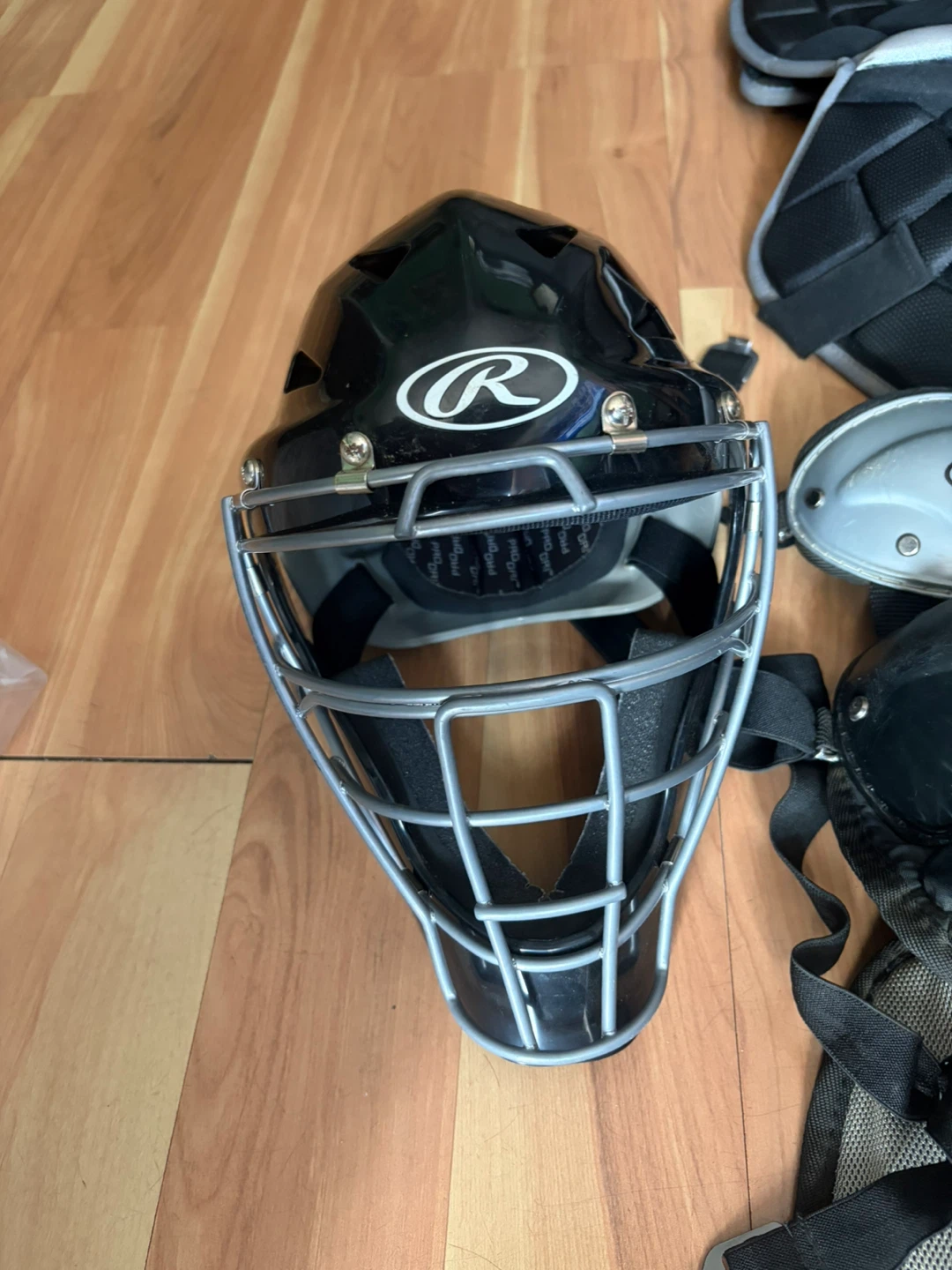 Rawlings Catcher's Gear Set Intermediate - photo 4
