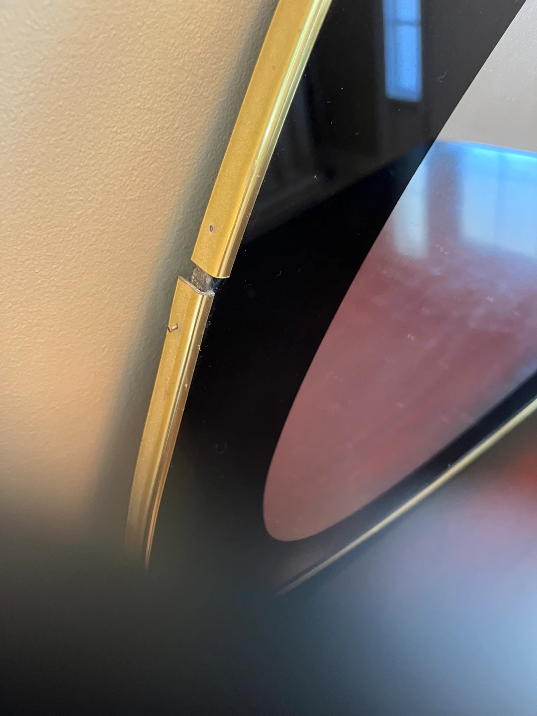 Vintage Decorative Mirror with Gold Trim - photo 2