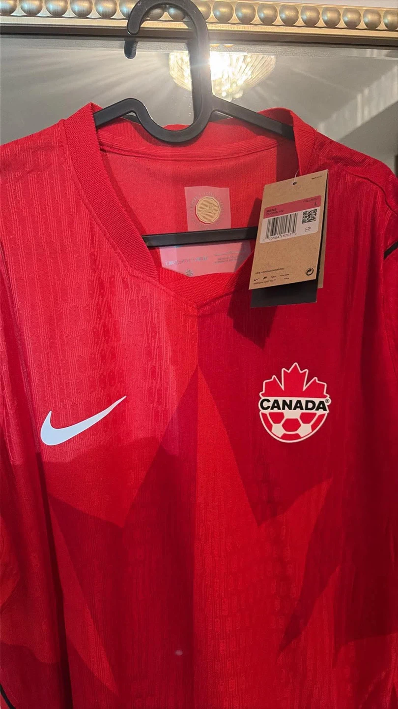Nike Canada Soccer Jersey Size M L - photo 2