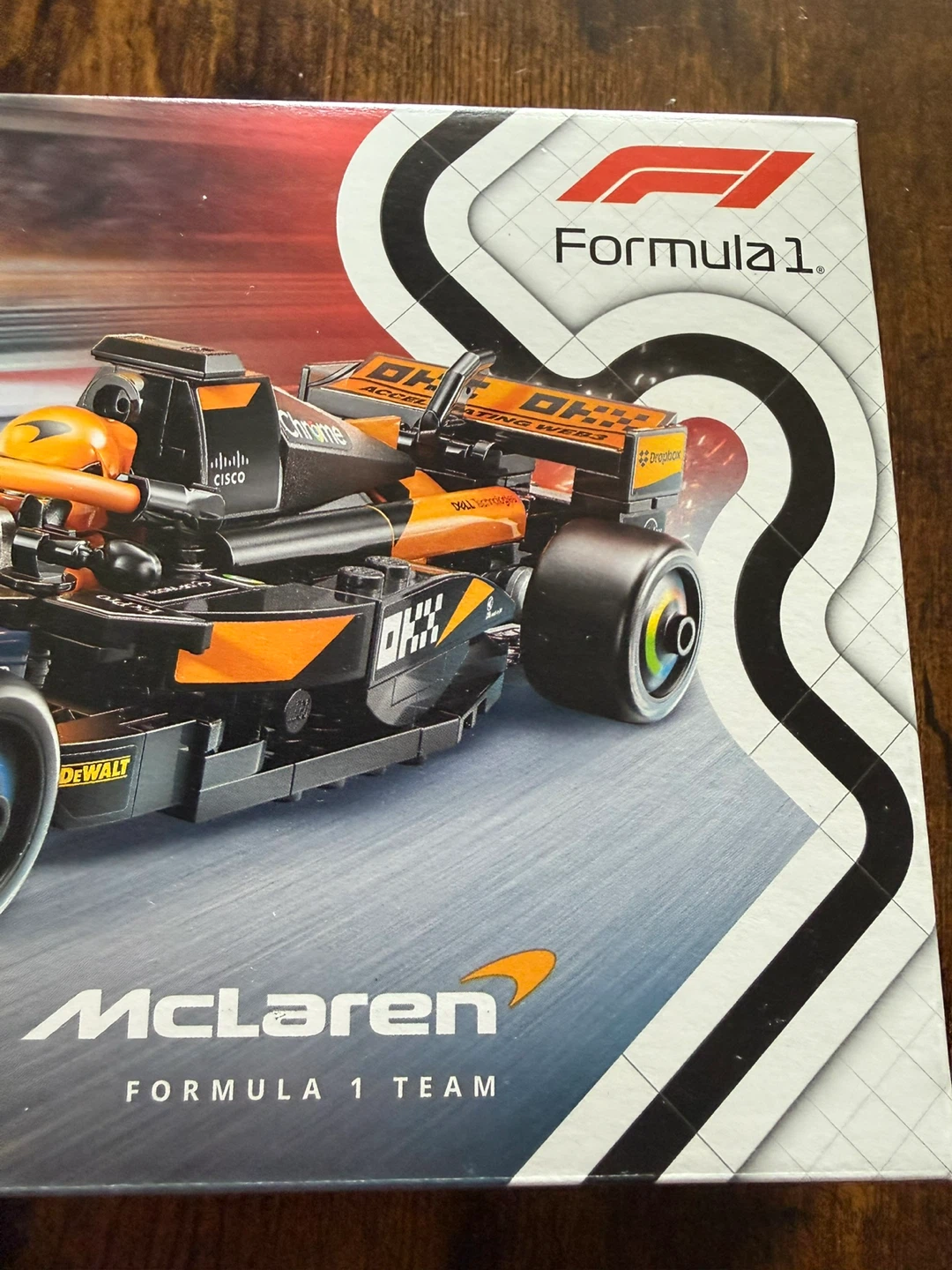 Lego Speed Champions McLaren F1® Team MCL38 Race Car 77251 - photo 3