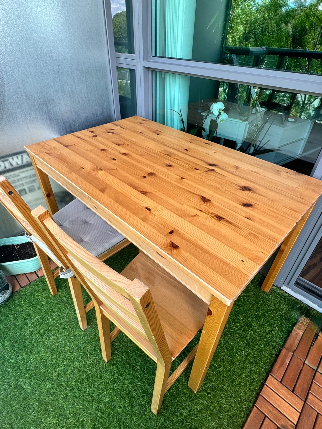 IKEA HÄGERNÄS Table and 2 chairs - photo 2