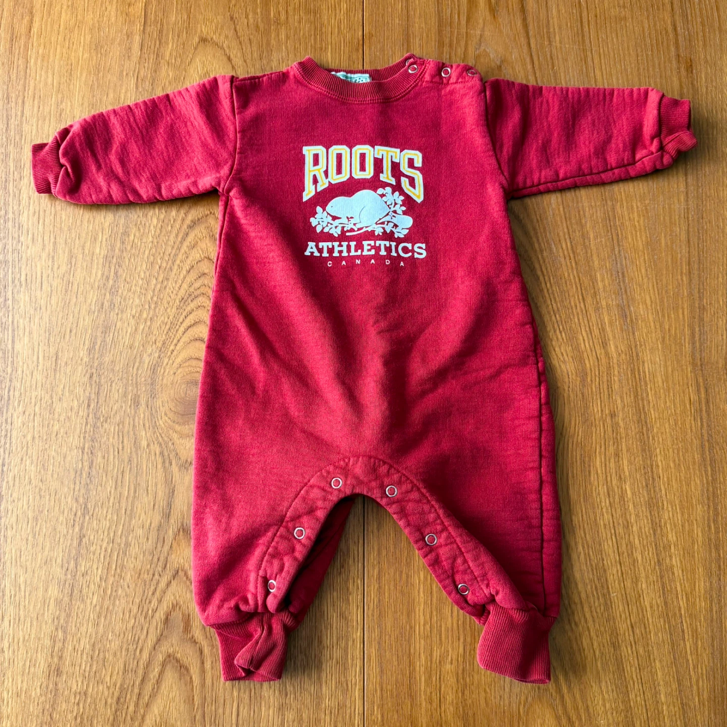 Roots red fall/winter weight heavy cotton onesie