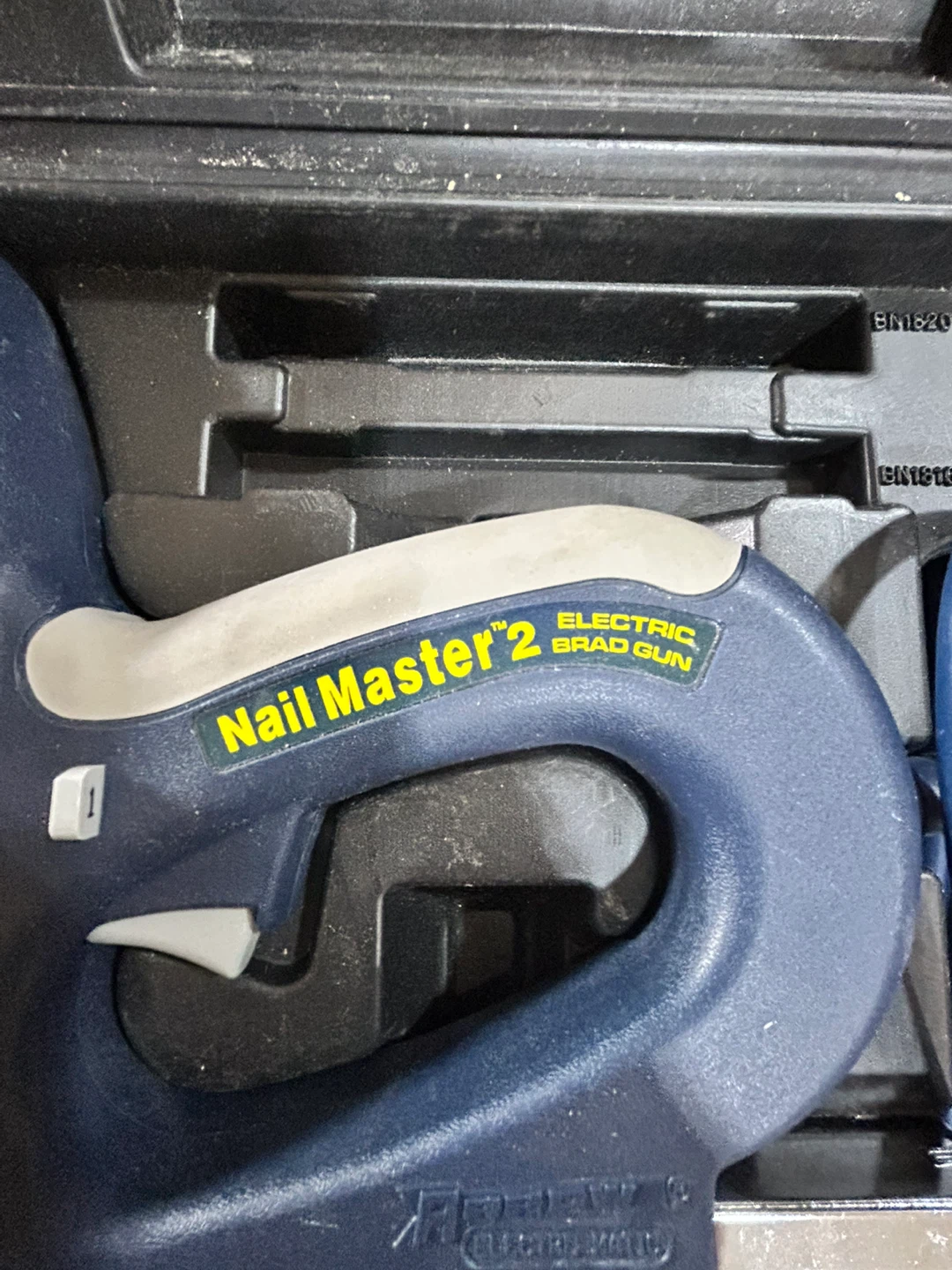 Arrow Electric Brad Nail Gun Kit ET200 - photo 4