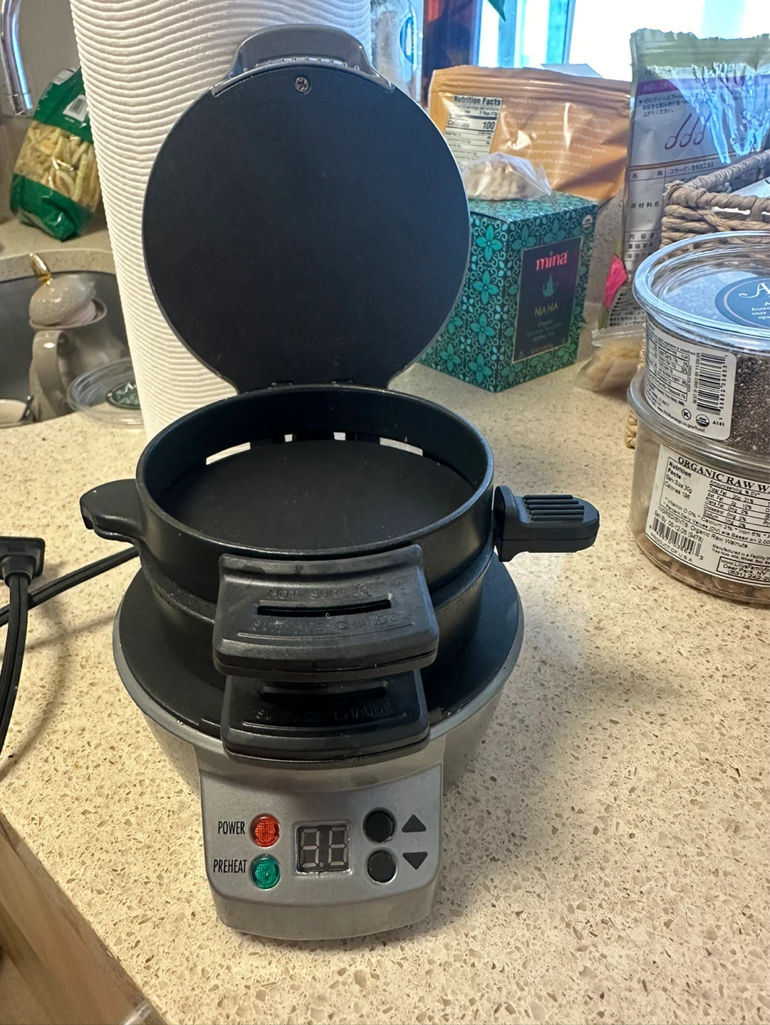 Hamilton Beach Breakfast Sandwich Maker - photo 2