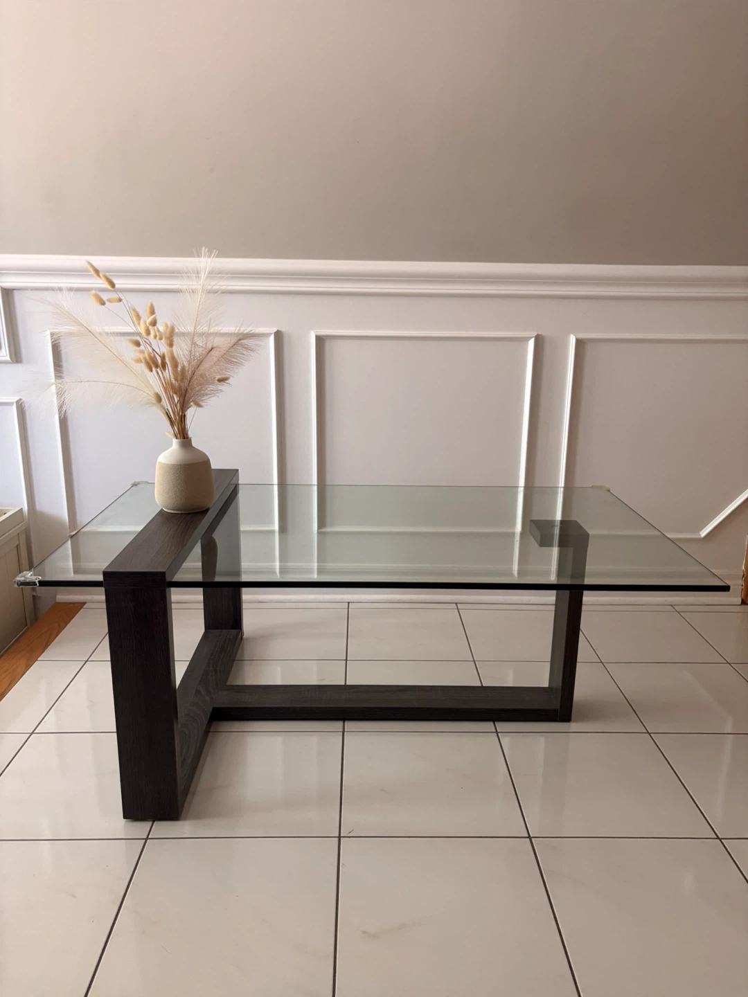 Modern Glass Coffee Table Set – Excellent Condition