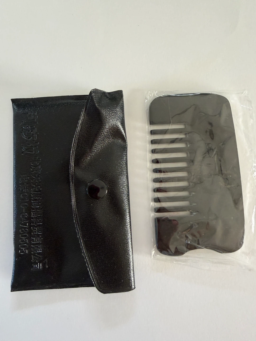 Buffalo Horn Nine-Tooth Comb and Scraper
