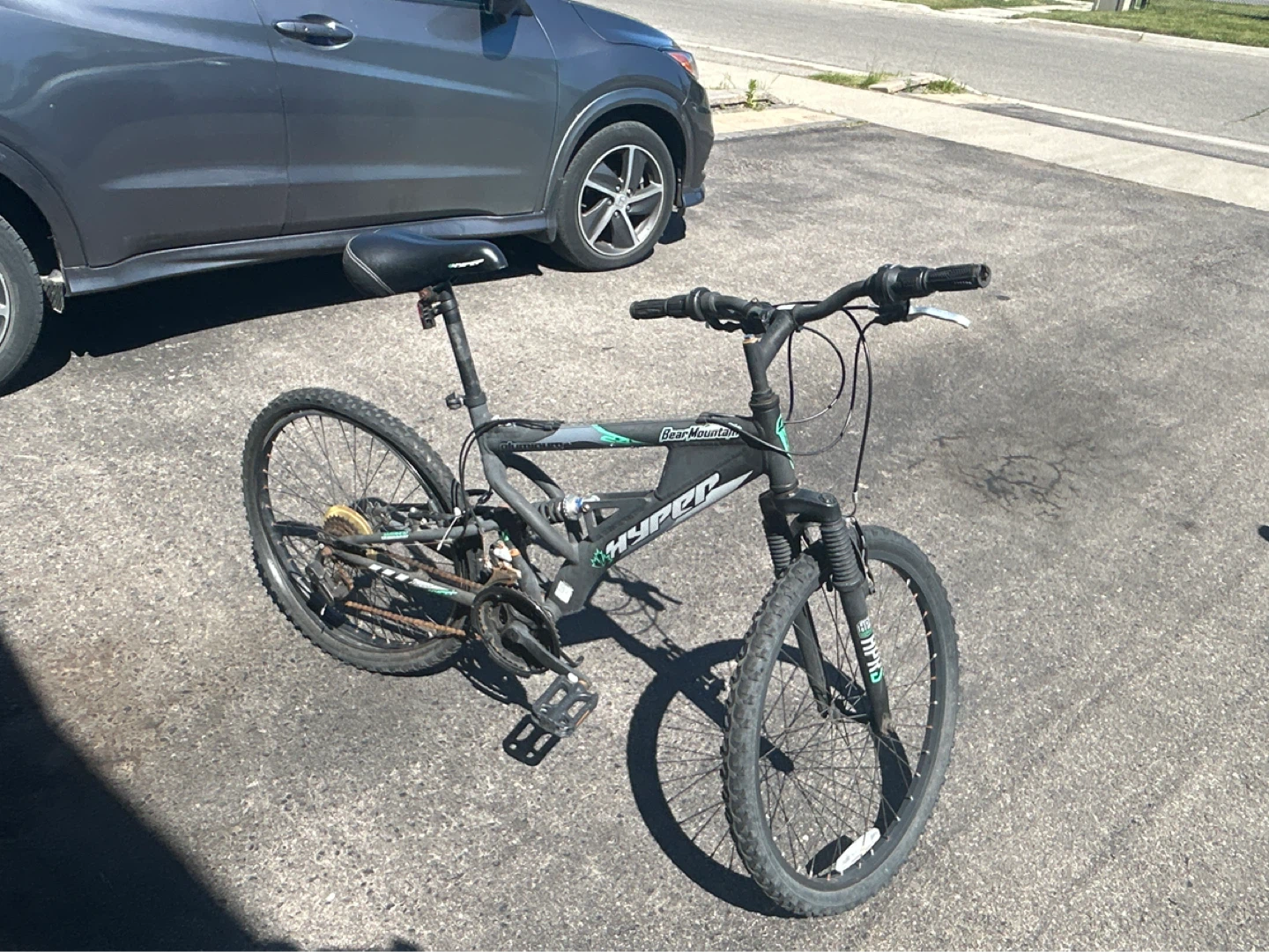 Hyper Bear Mountain Full Suspension Mountain Bike
