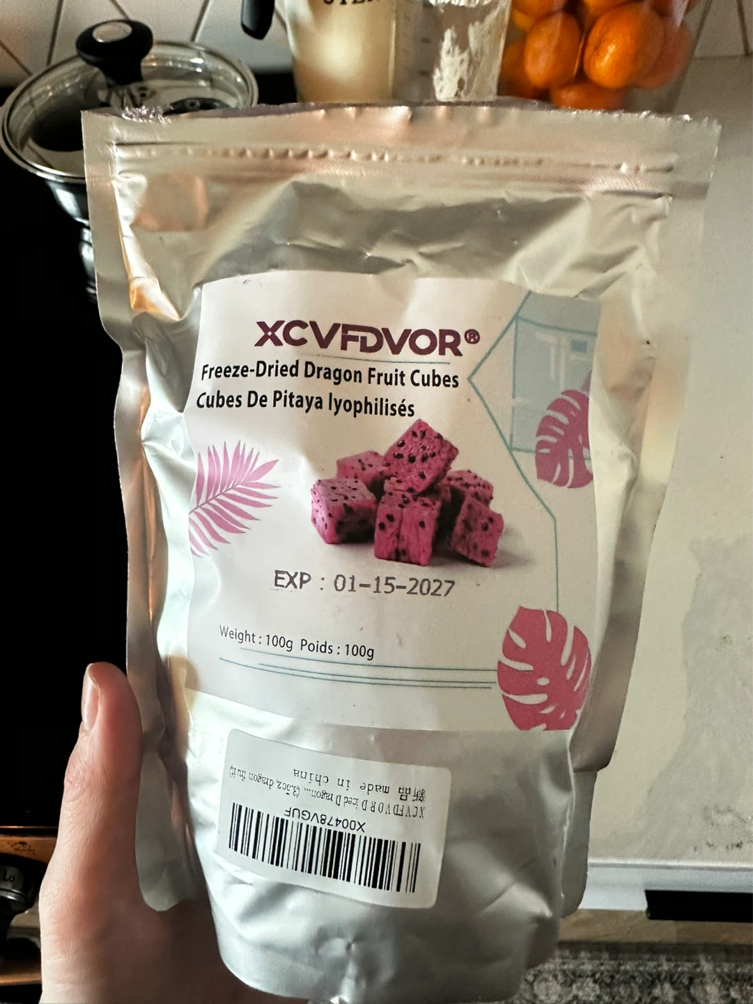 XCVFDVOR Freeze-Dried Dragon Fruit Cubes 100g