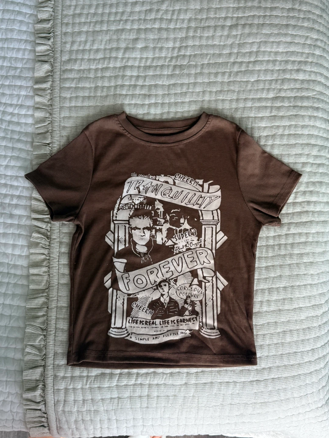 Brown Graphic T-Shirt Size S