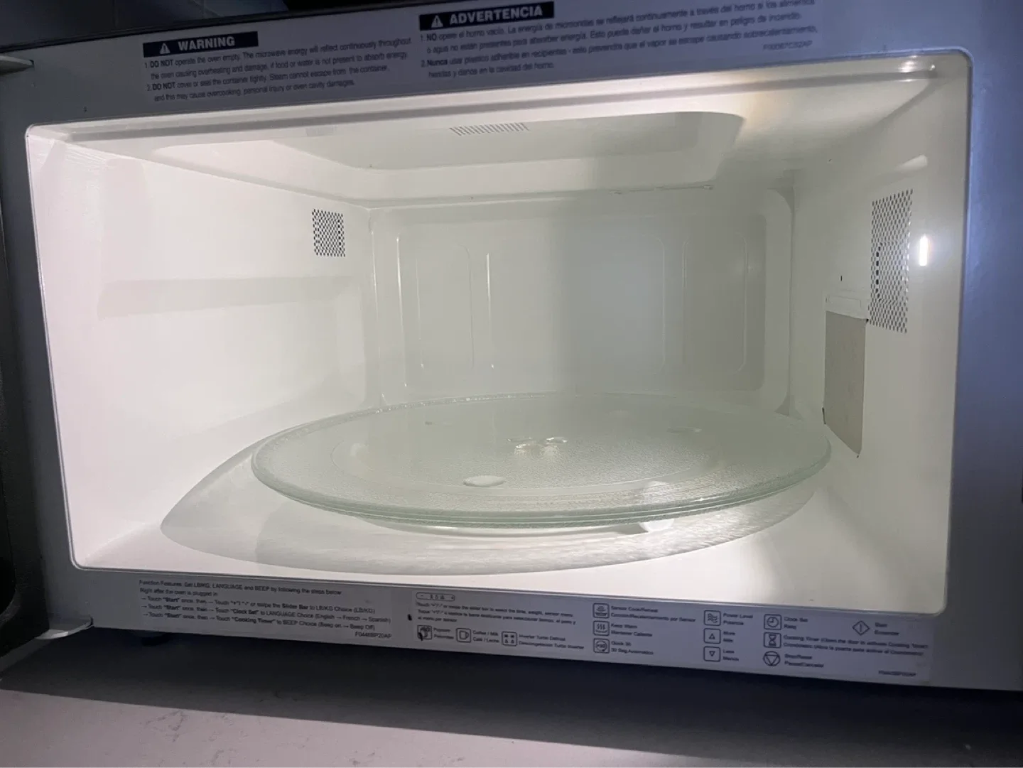 Panasonic Genius Prestige Plus Microwave - photo 2
