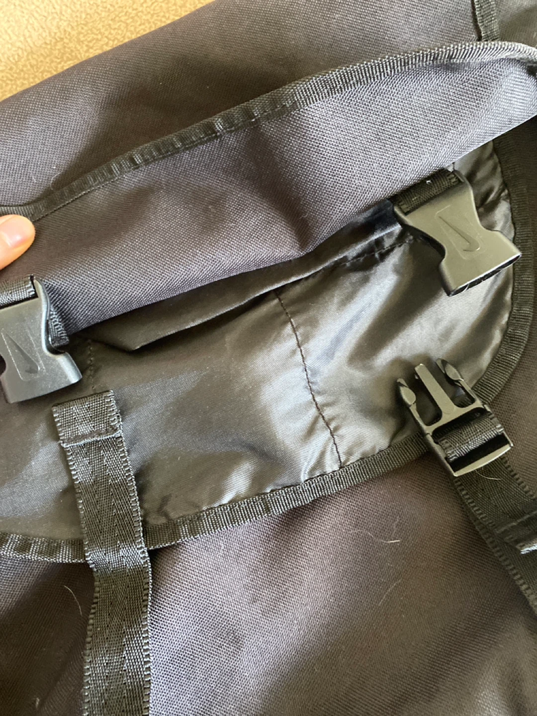 Nike Black Messenger Bag - photo 3