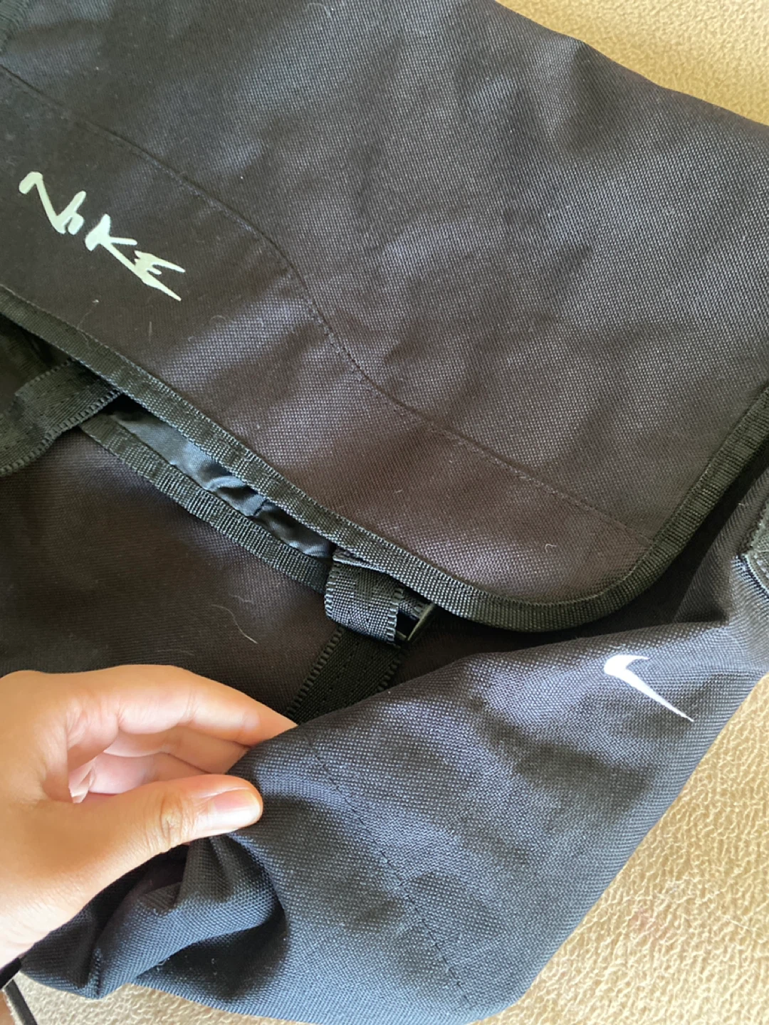 Nike Black Messenger Bag - photo 2