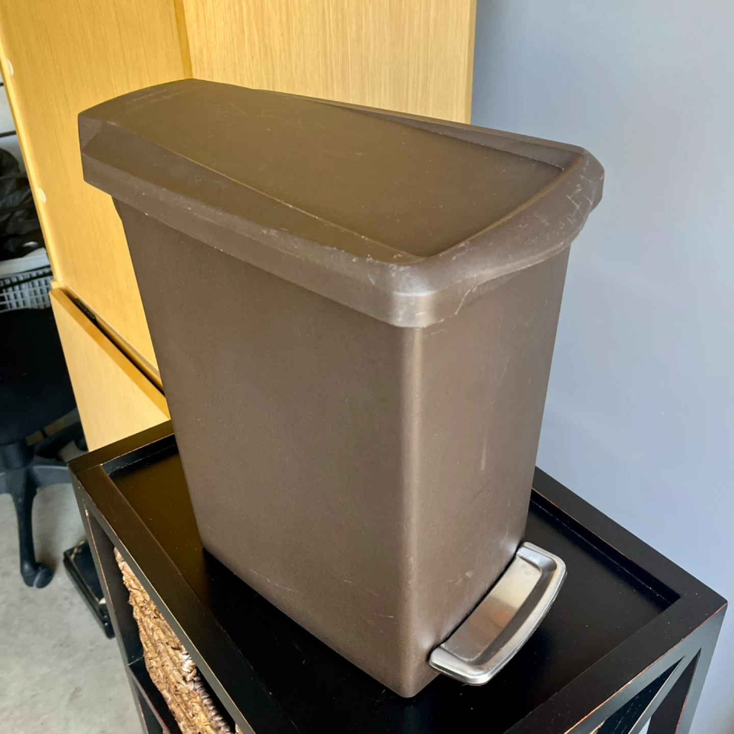 Simple Human Small Garbage Can - photo 5
