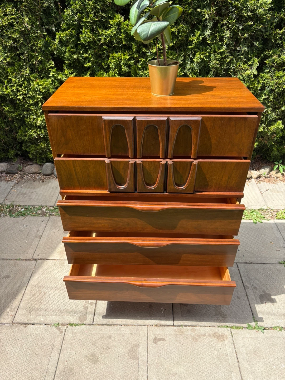 MCM Walnut Dresser by Vic Art - photo 4