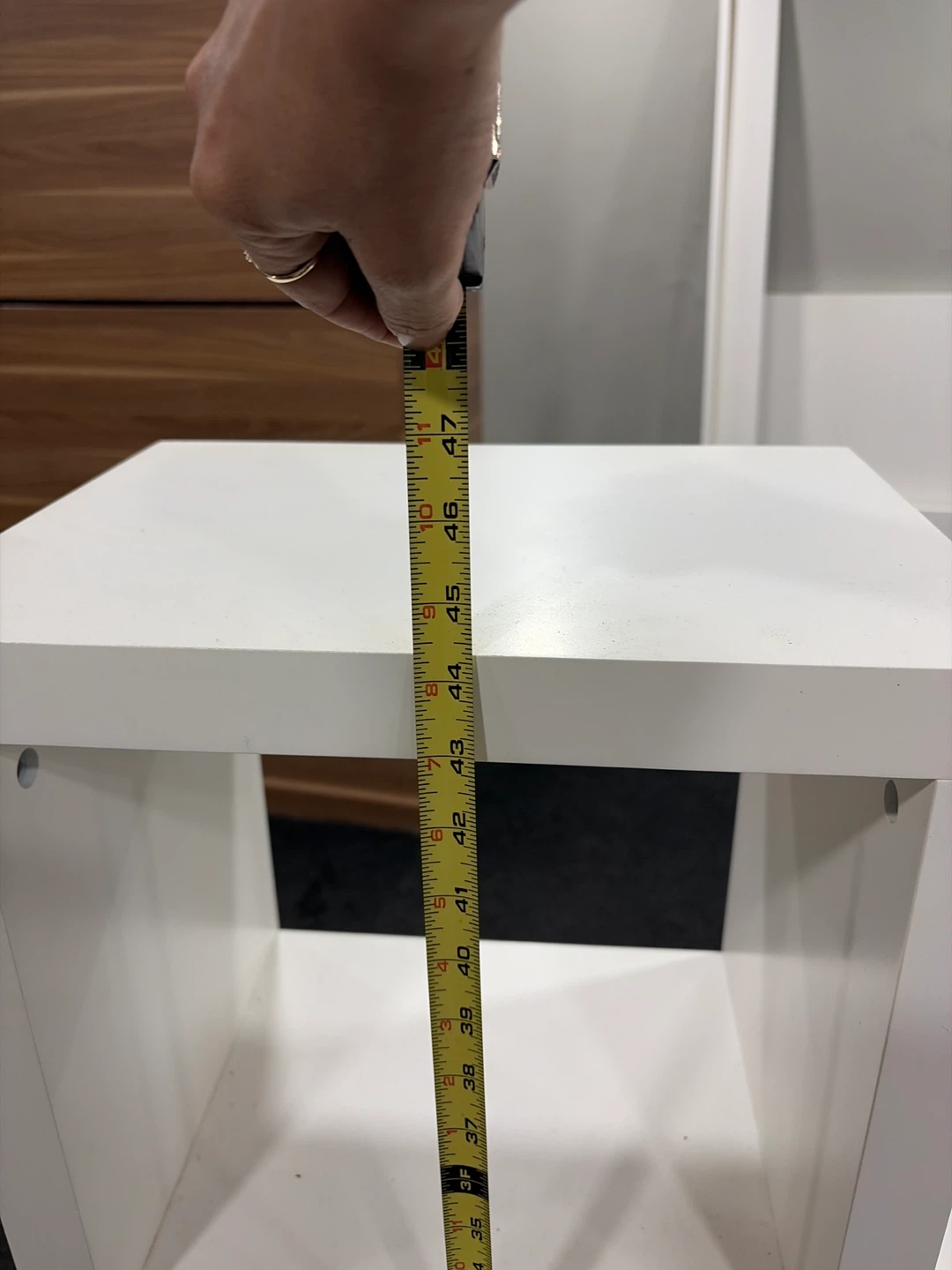 White 3-Tier Shelf Unit - photo 2
