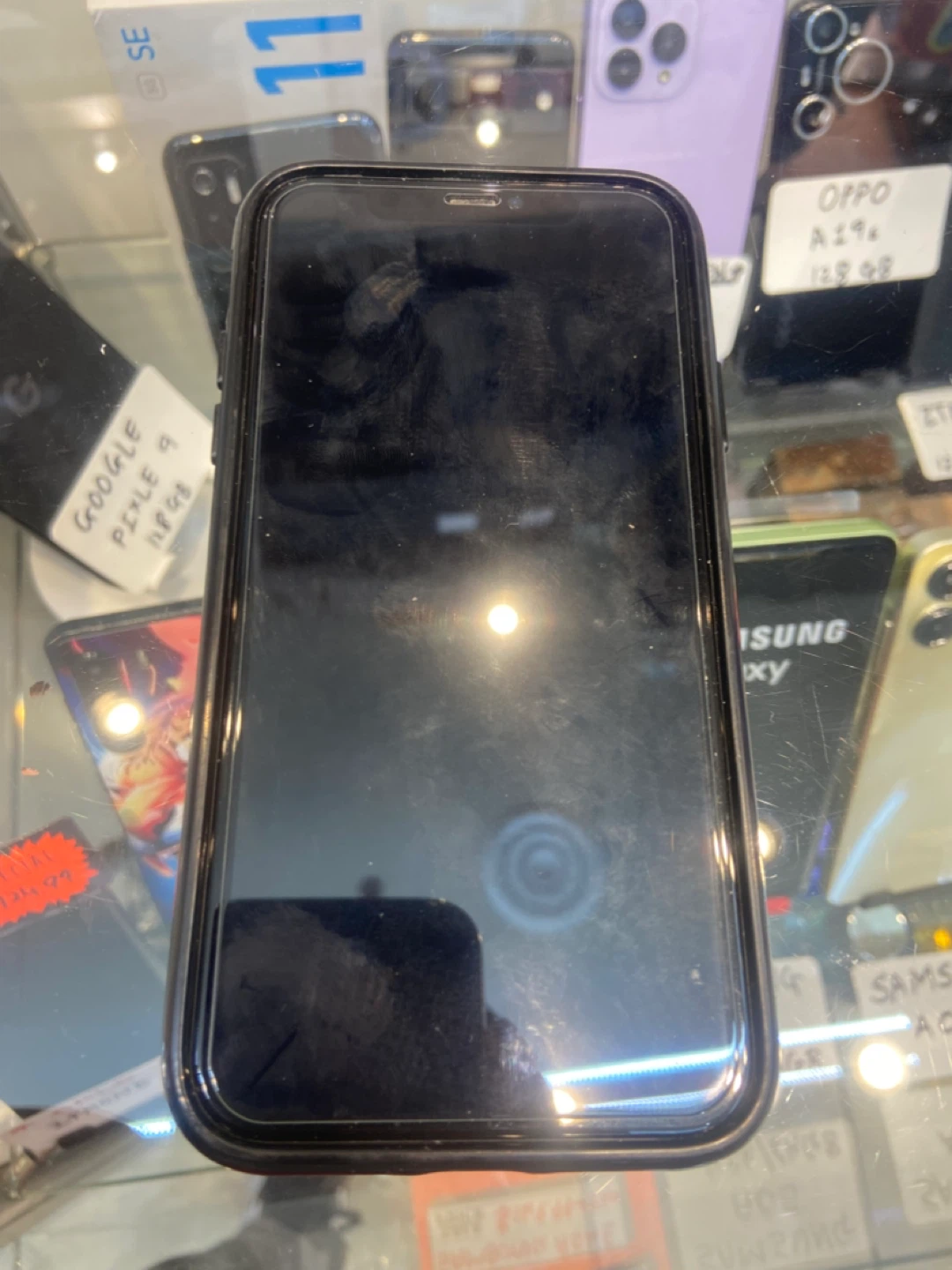iPhone 111  for parts iCloud locked