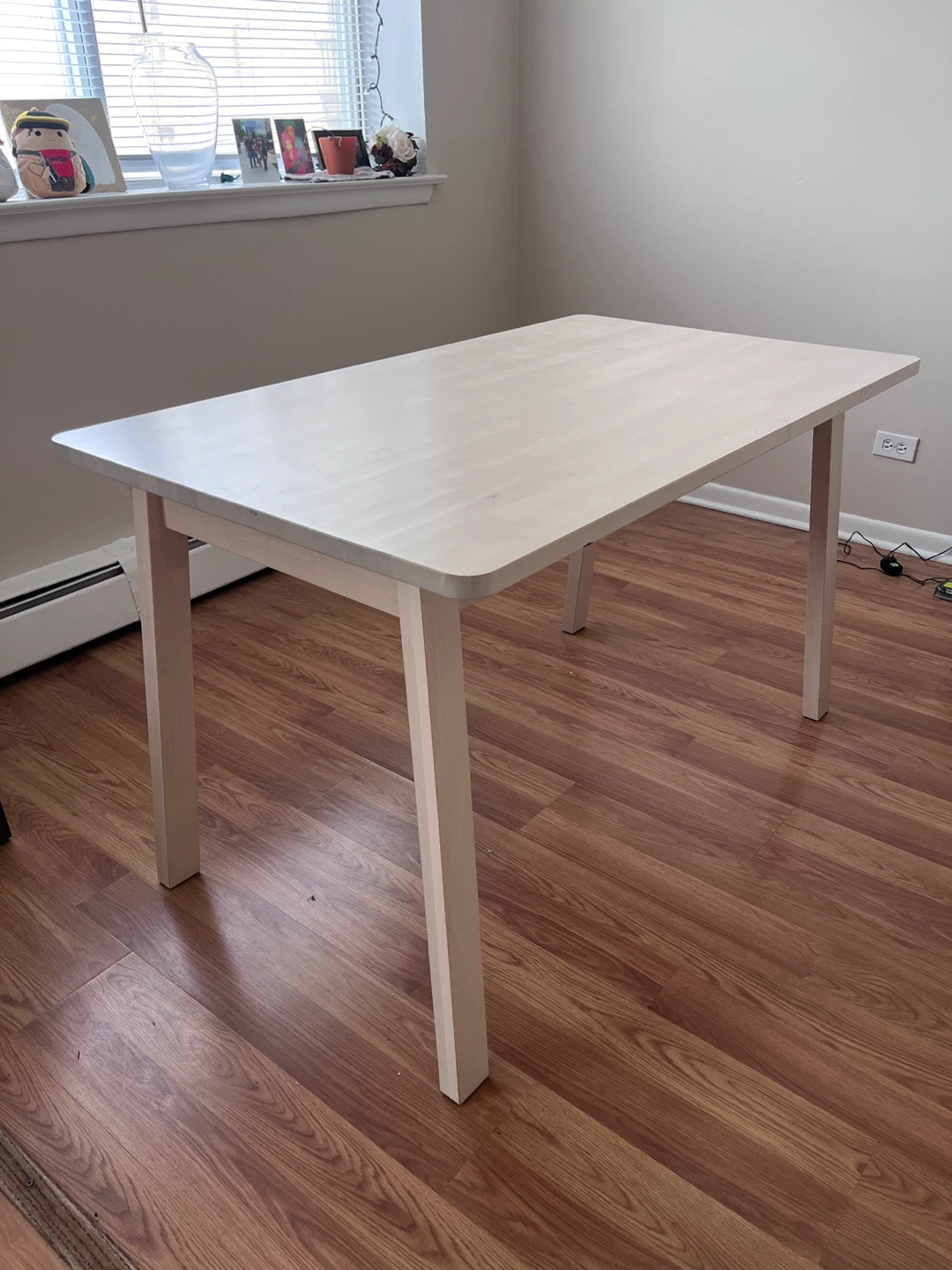 Light Wood Dining Table