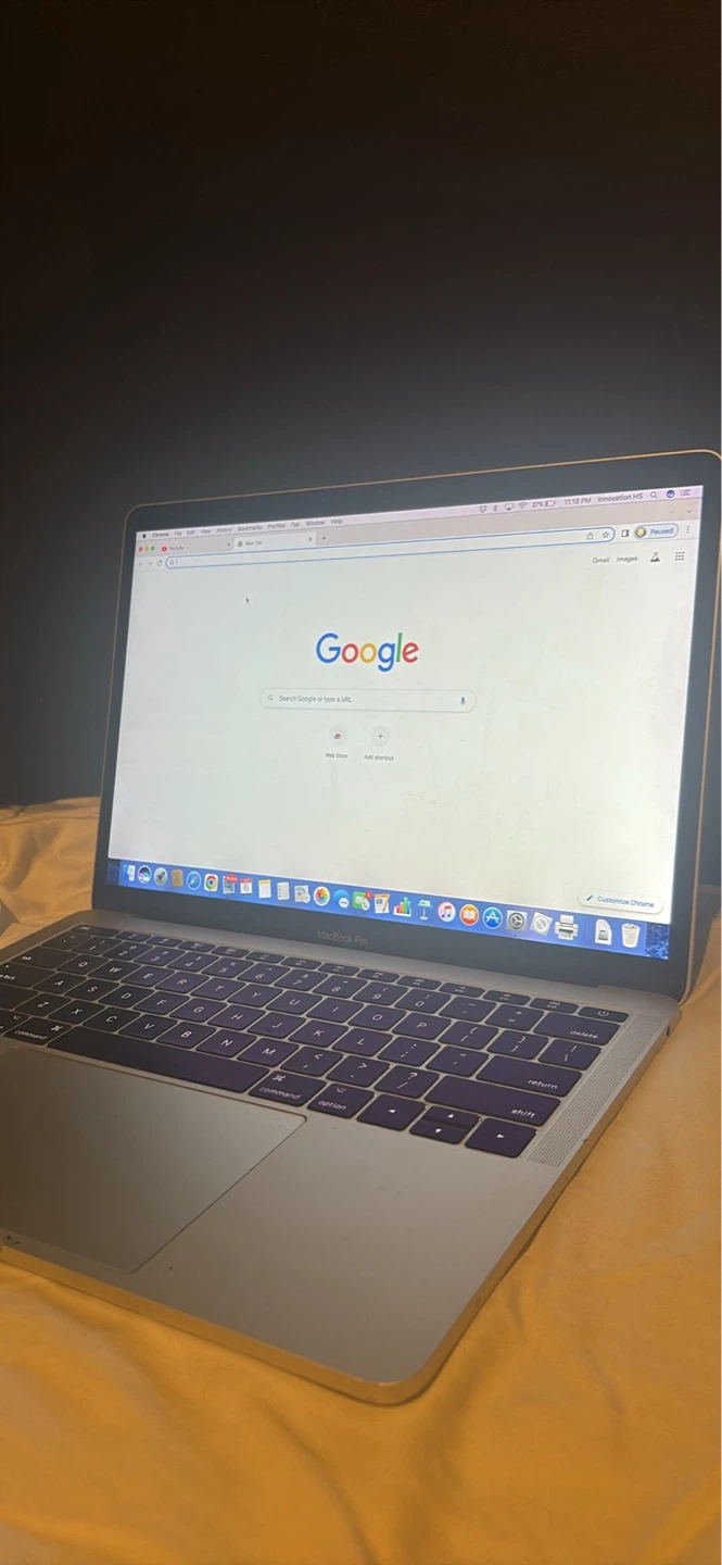 Apple MacBook 13 inch - photo 3