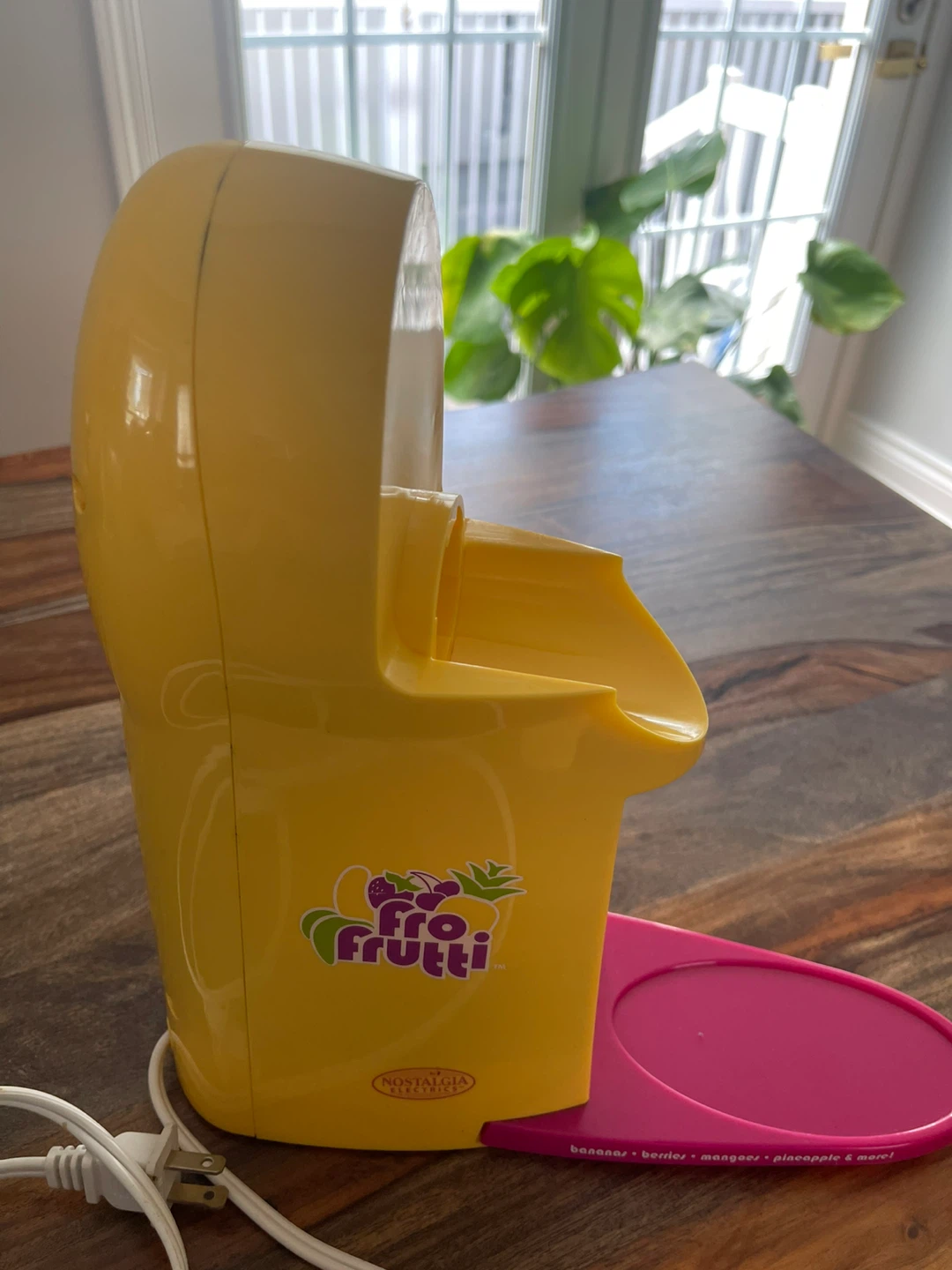 Nostalgia Electric Fro-Frutti Ice Cream Maker - photo 3