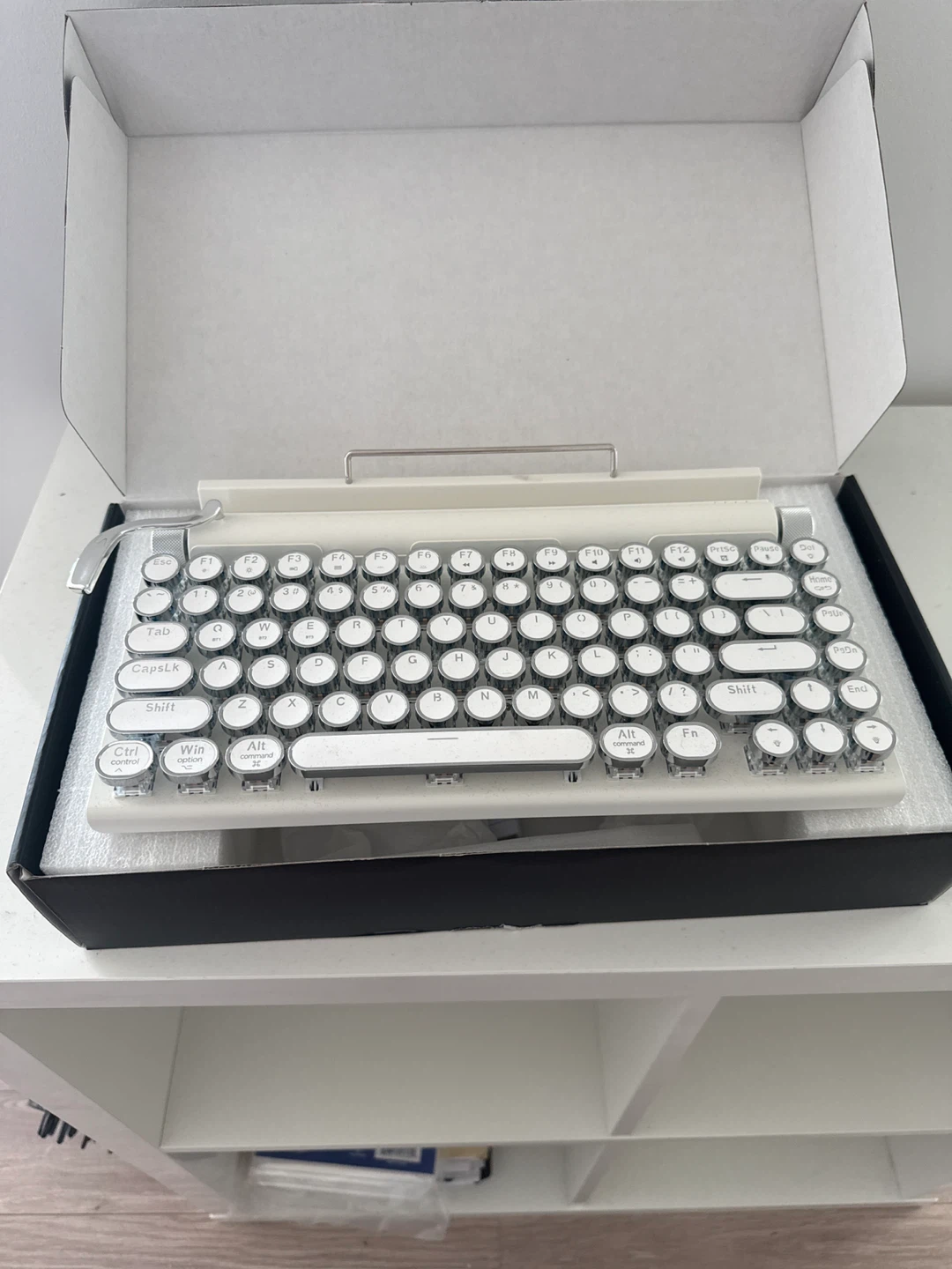 Taihairo ML-981 Retro-Mechanical Bluetooth Keyboard