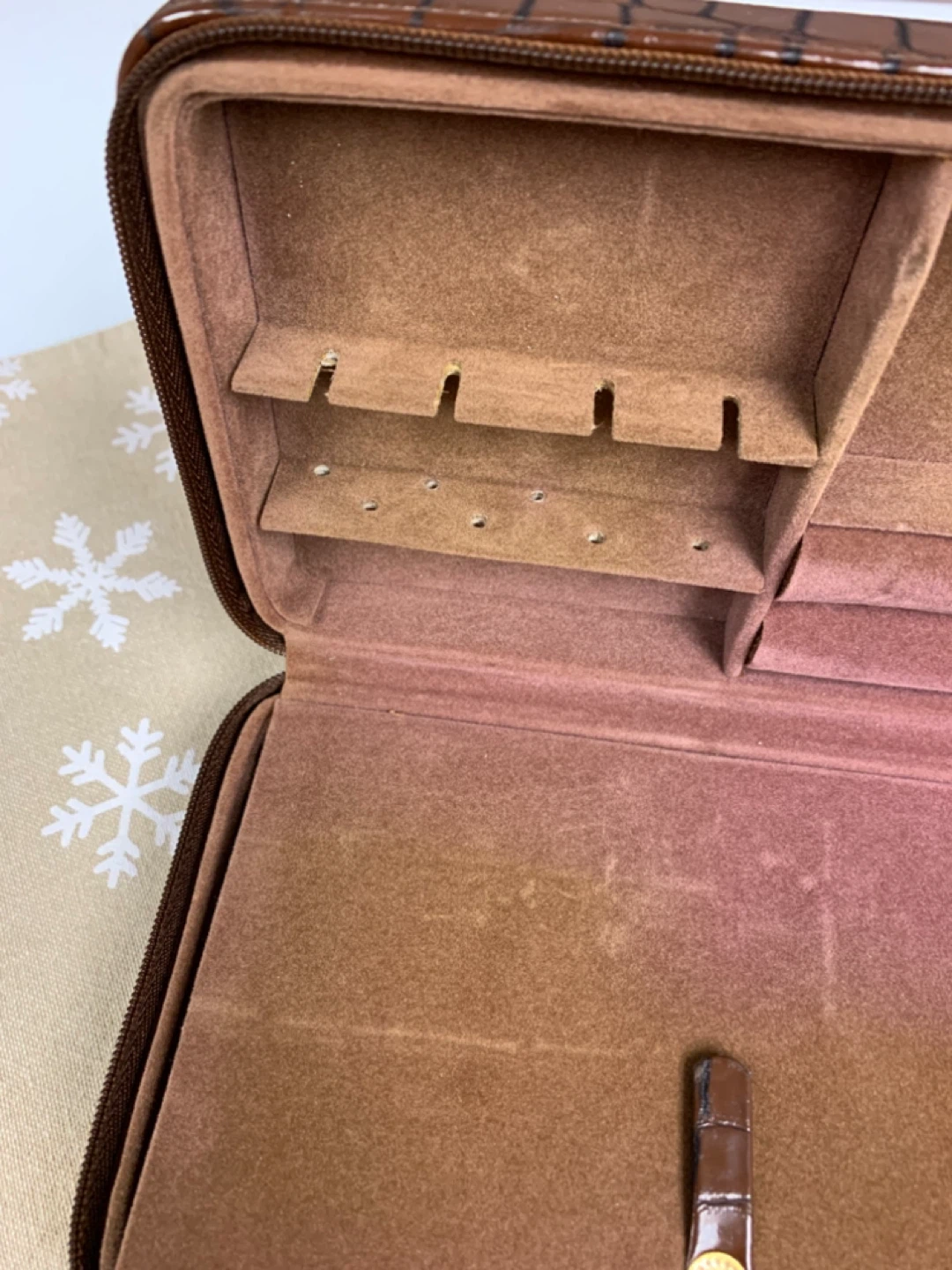Brown Faux Croc Jewelry Organizer Box - photo 4