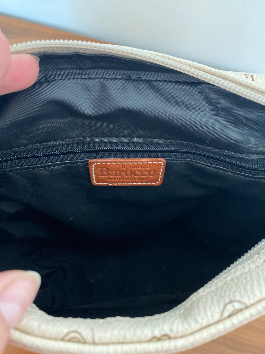 Il Nuovo Barocco Cream & Brown Monogram Crossbody Bag - photo 3