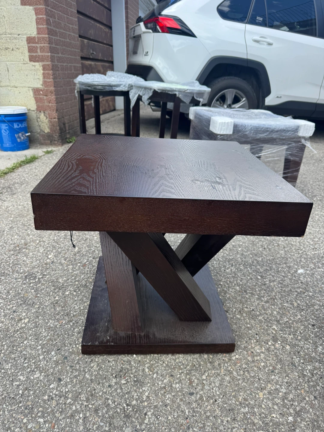 Dark Wood End Table - photo 2