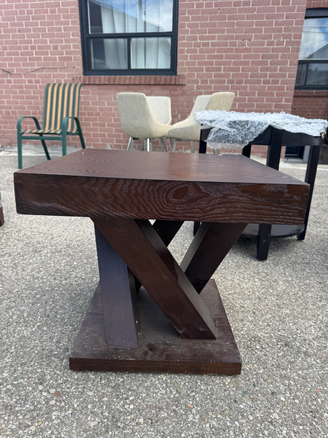 Dark Wood End Table - photo 3