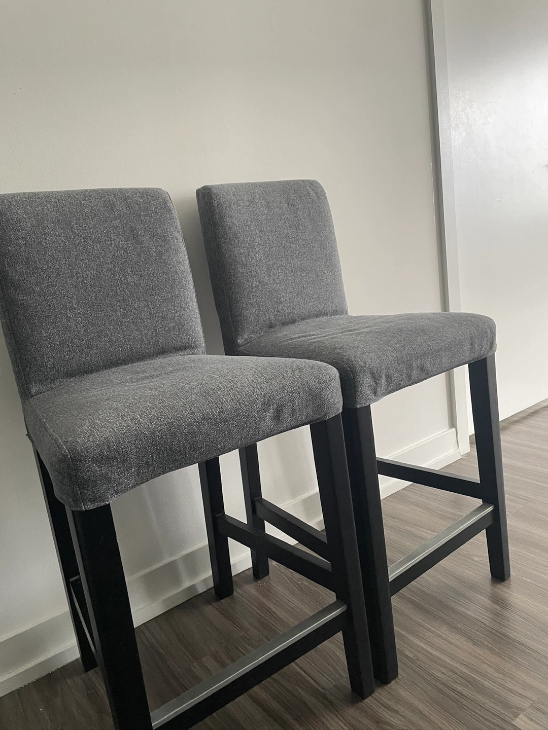 Set of 2 Gray Upholstered Bar Stools