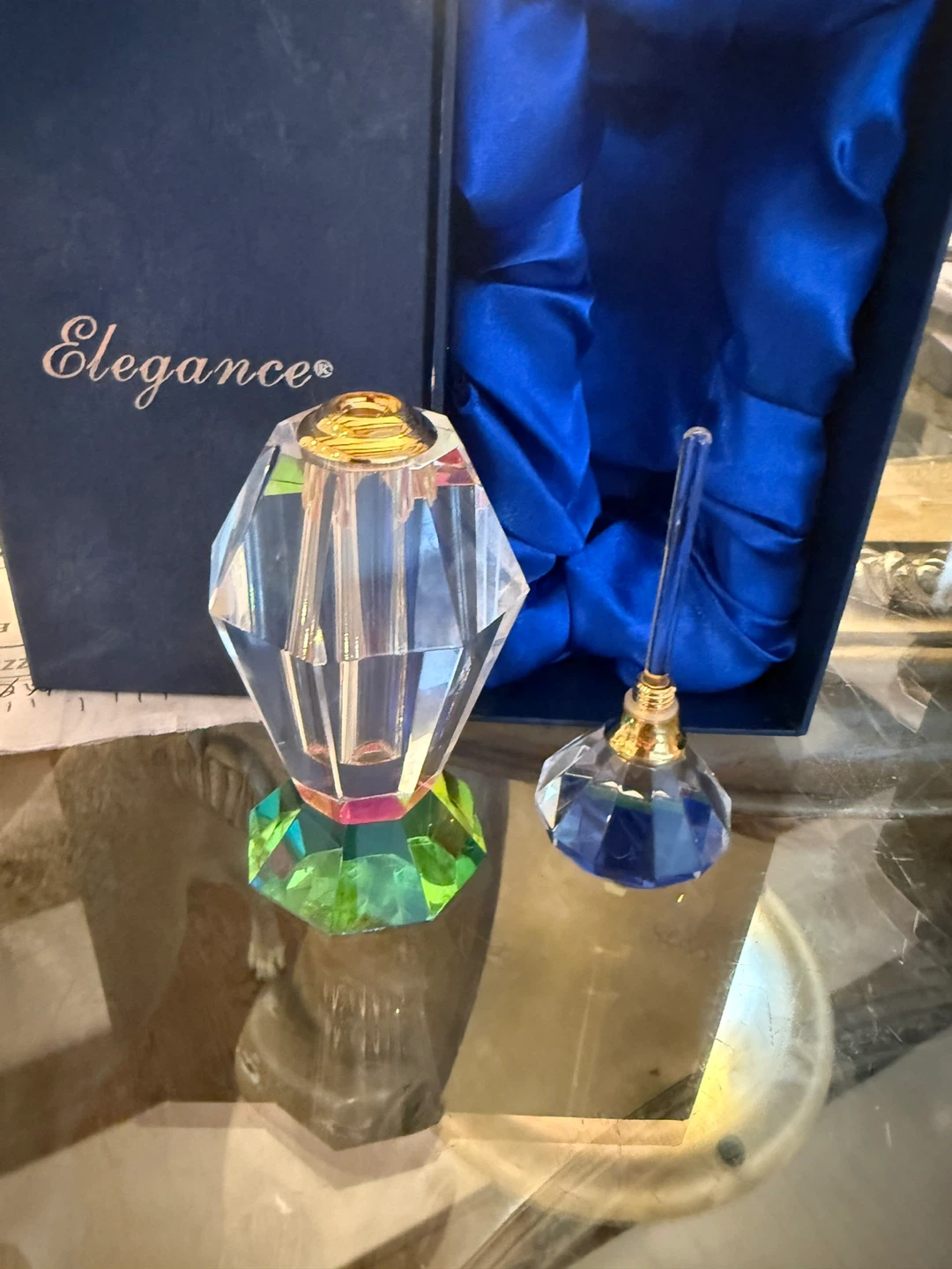 Elegance Crystal Perfume Bottle with Applicator - photo 3