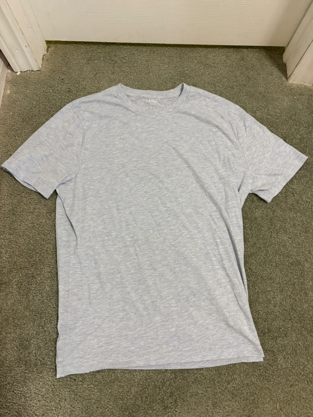 Old Navy T-Shirt in good condition