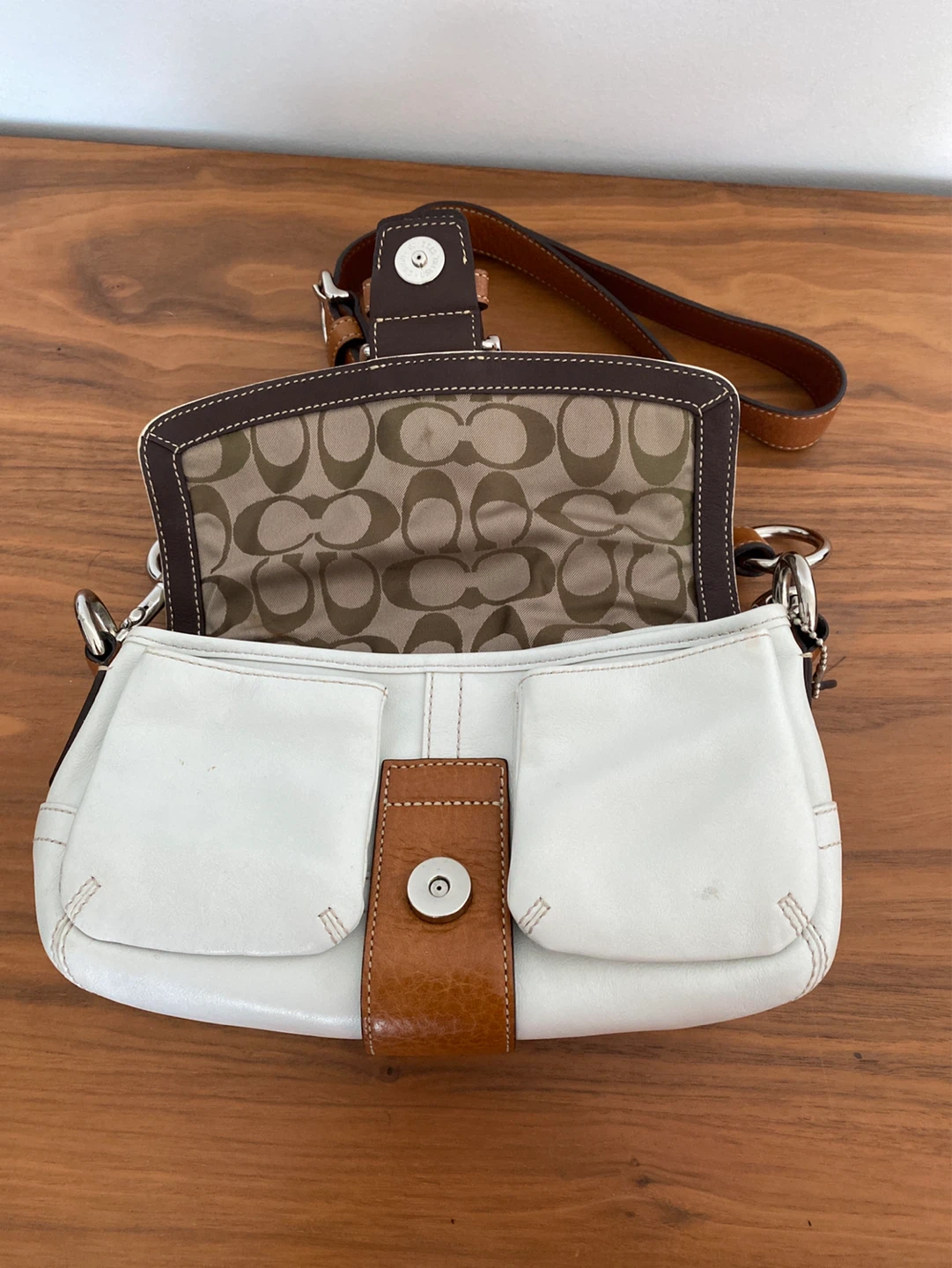 Coach White Leather & Brown Accent Shoulder Bag - photo 4