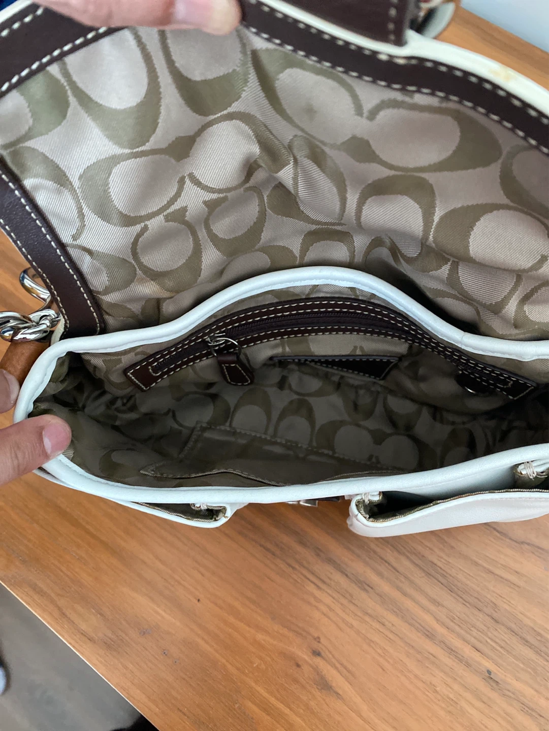 Coach White Leather & Brown Accent Shoulder Bag - photo 5