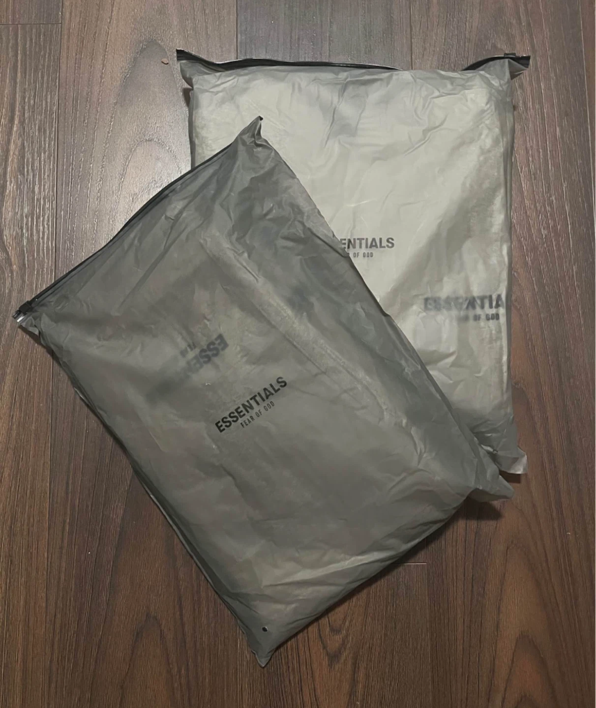 ESSENTIALS Fear of God Grey Hoodie and Sweatpants Set - photo 4