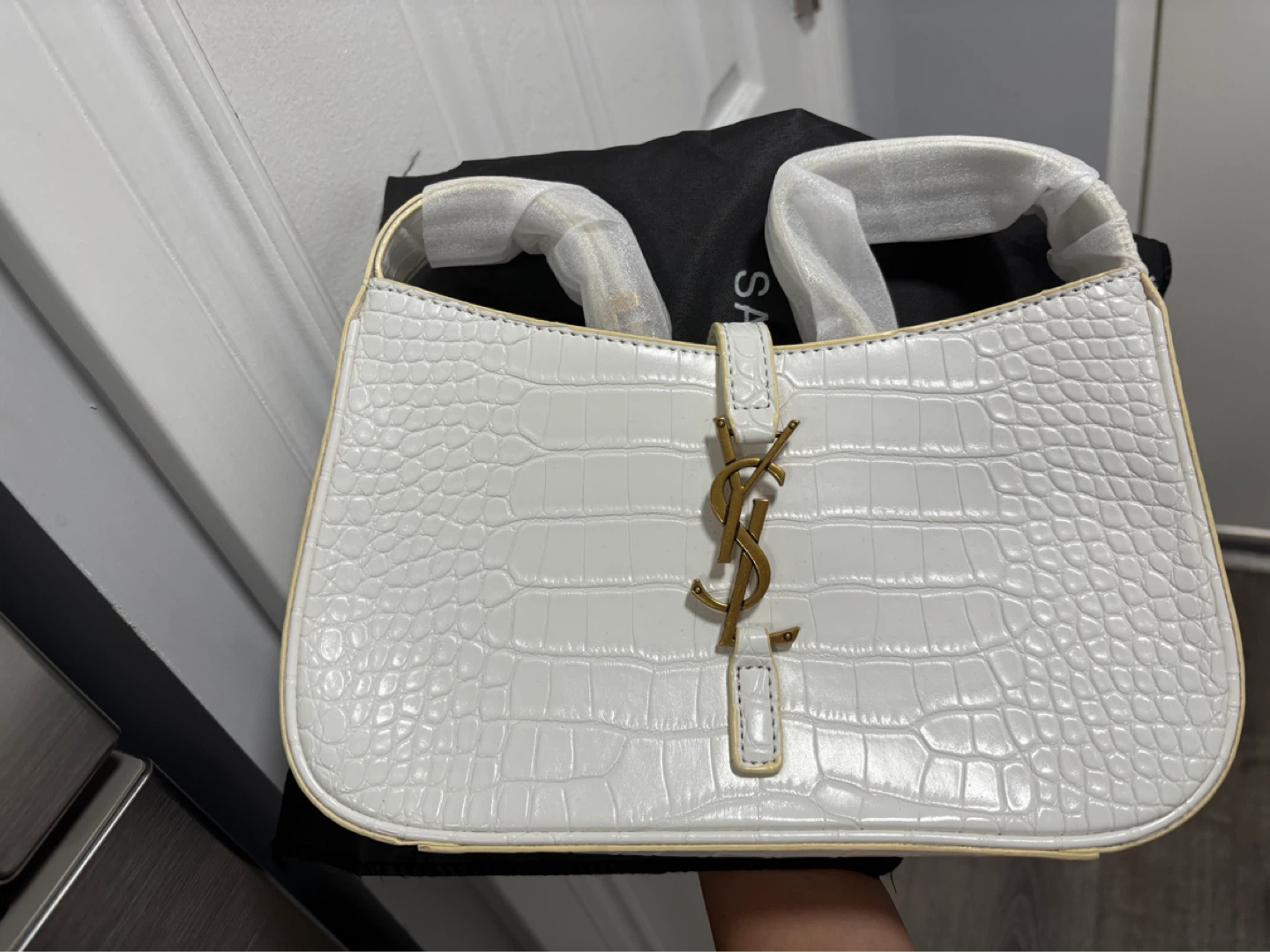 White Crocodile Embossed Shoulder Bag