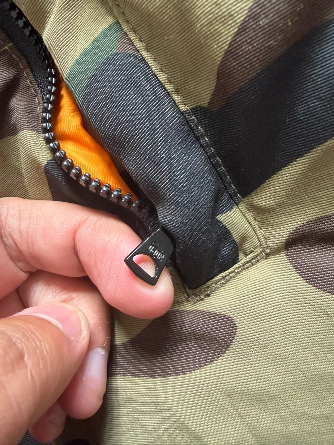 BAPE Camo Down Vest - 2XL - photo 4