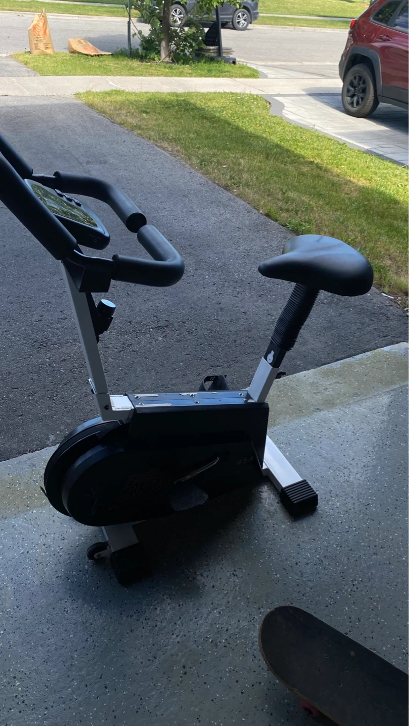 Upright Exercise Bike