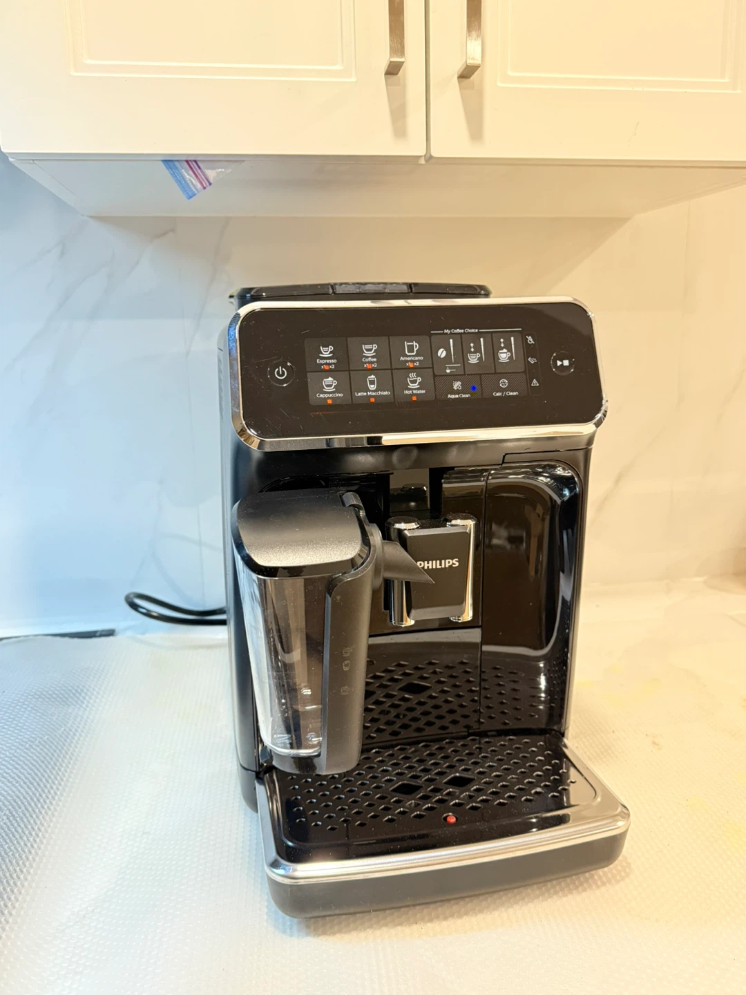 Philips 3200 Fully Automatic Espresso Machine - photo 2