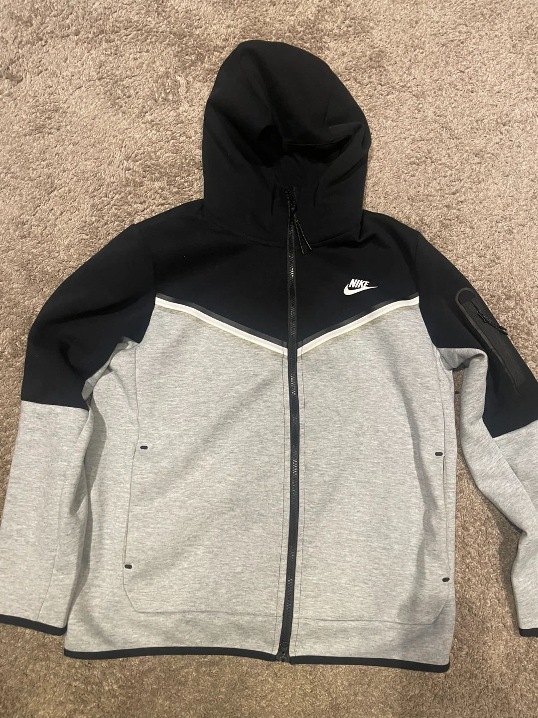 Nike Tech Fleece Full Zip Hoodie