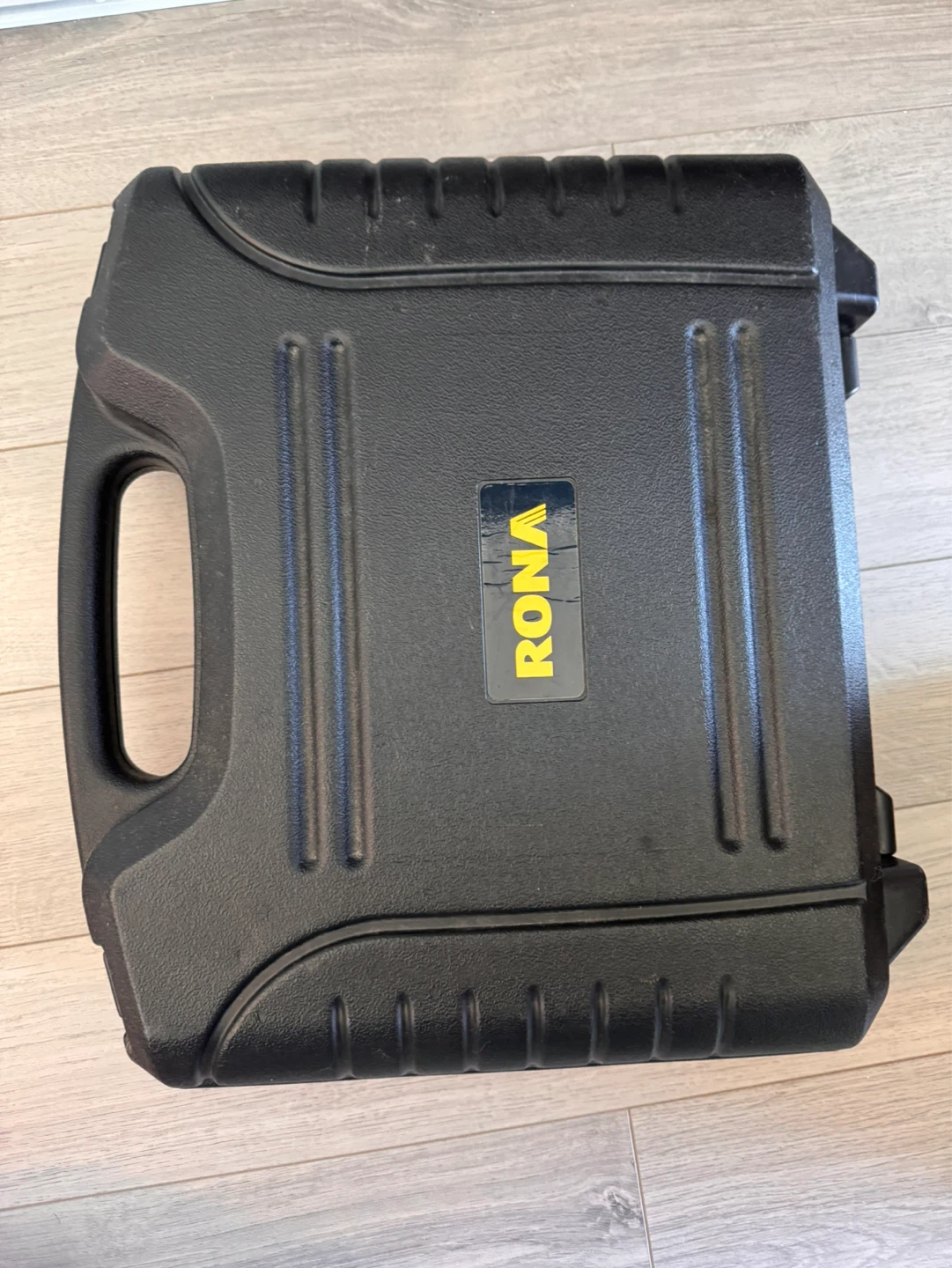 Rona Cordless Drill with Case - photo 2