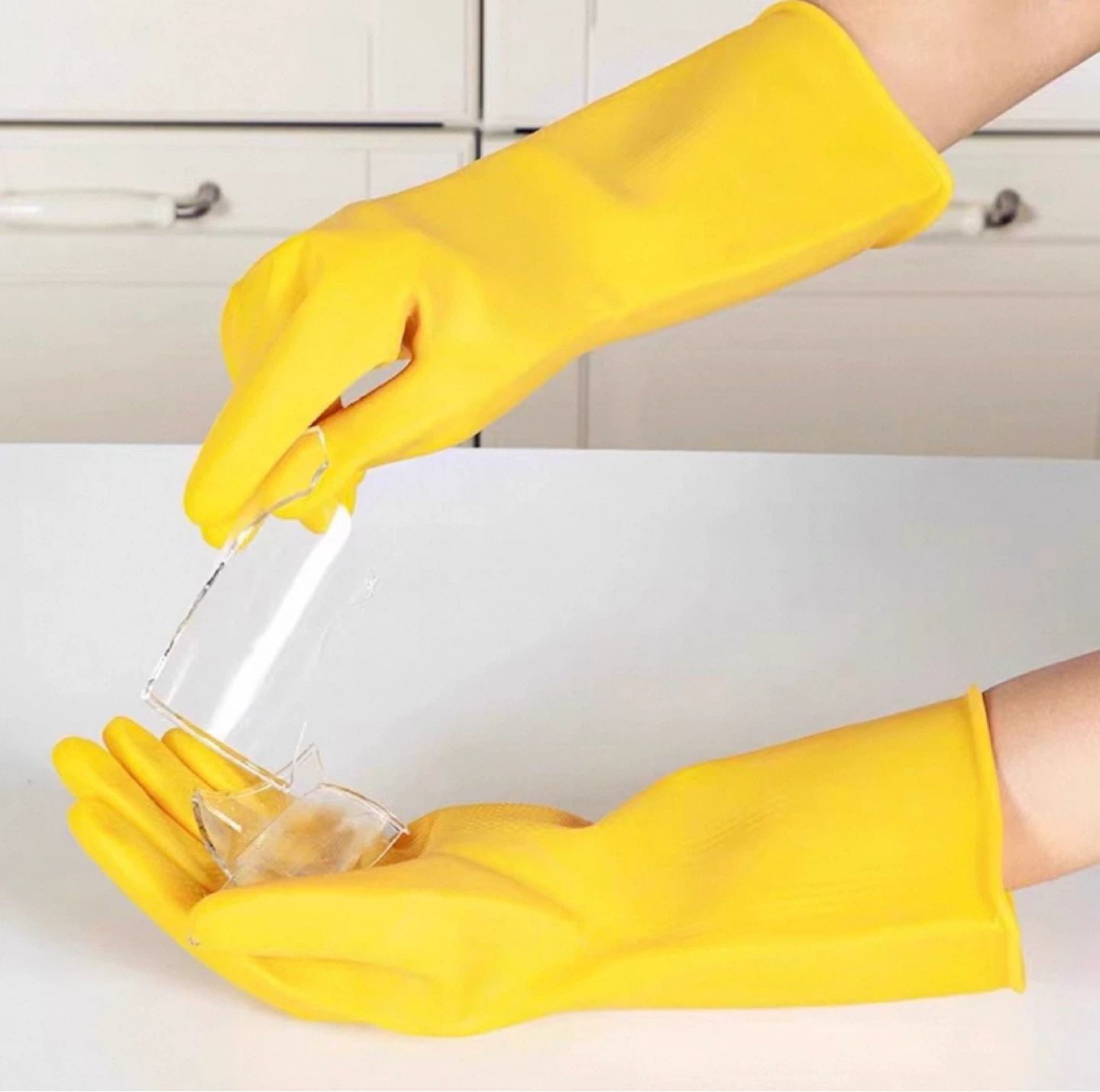 Brand New Household Cleaning Set (5 Pairs Gloves + 2 Brushes) - photo 2