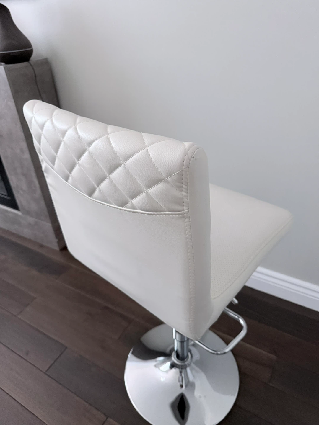 Adjustable Swivel Bar Stool - photo 2