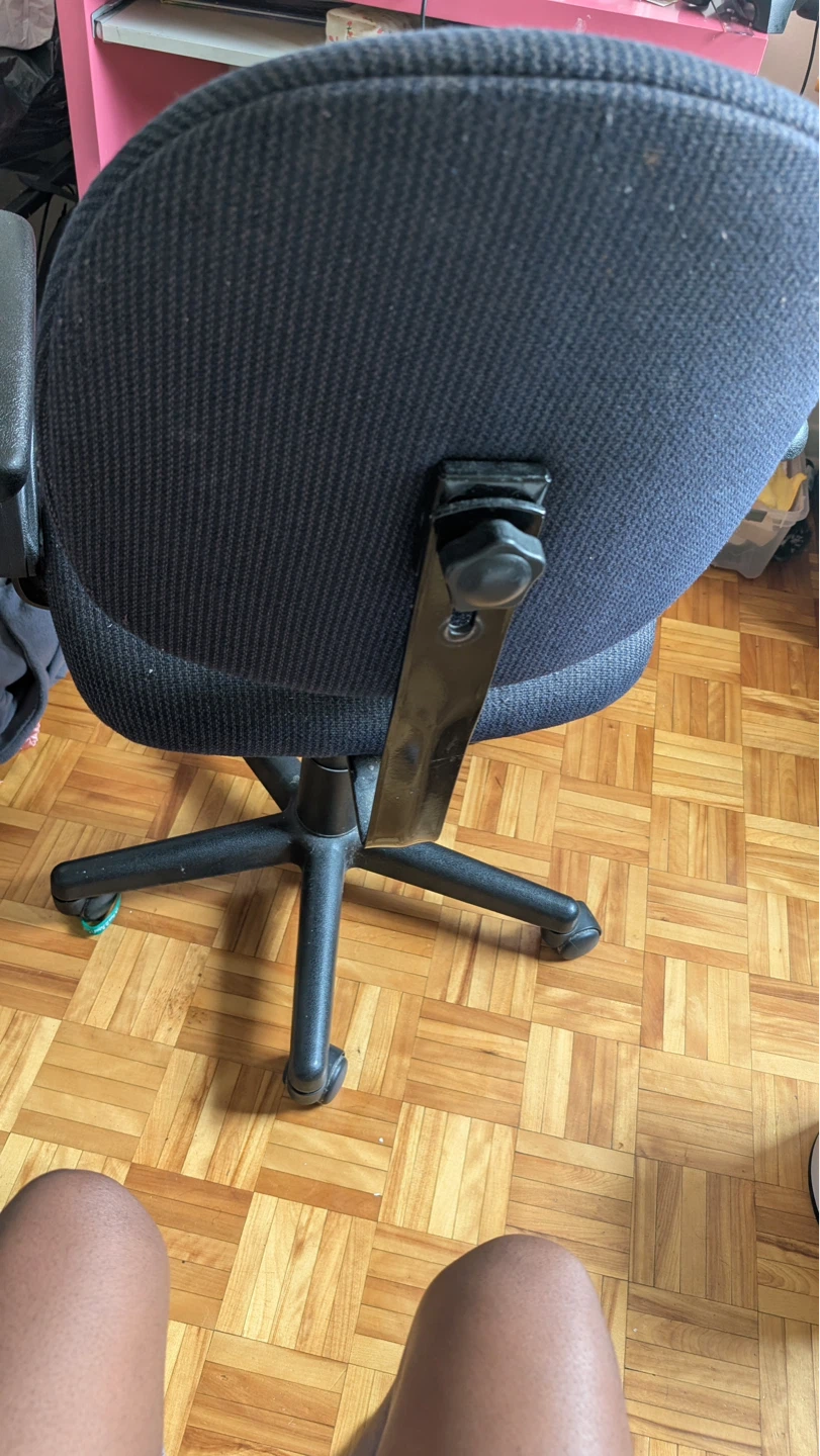 Black Office Chair - photo 2