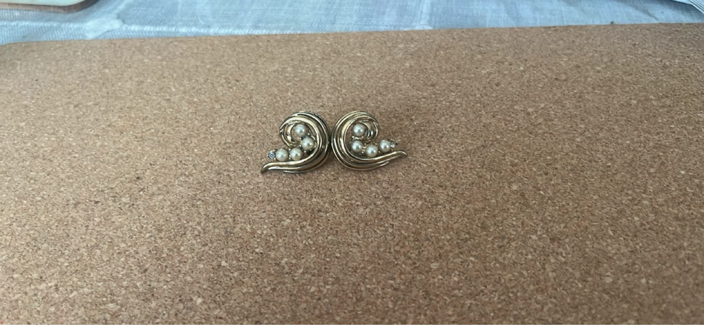 Vintage Pearl and Rhinestone Earrings