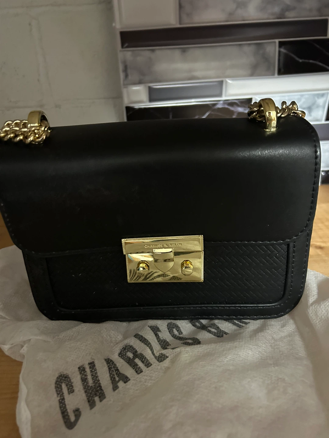 Charles & Keith Black Crossbody Bag with Gold Chain - photo 2