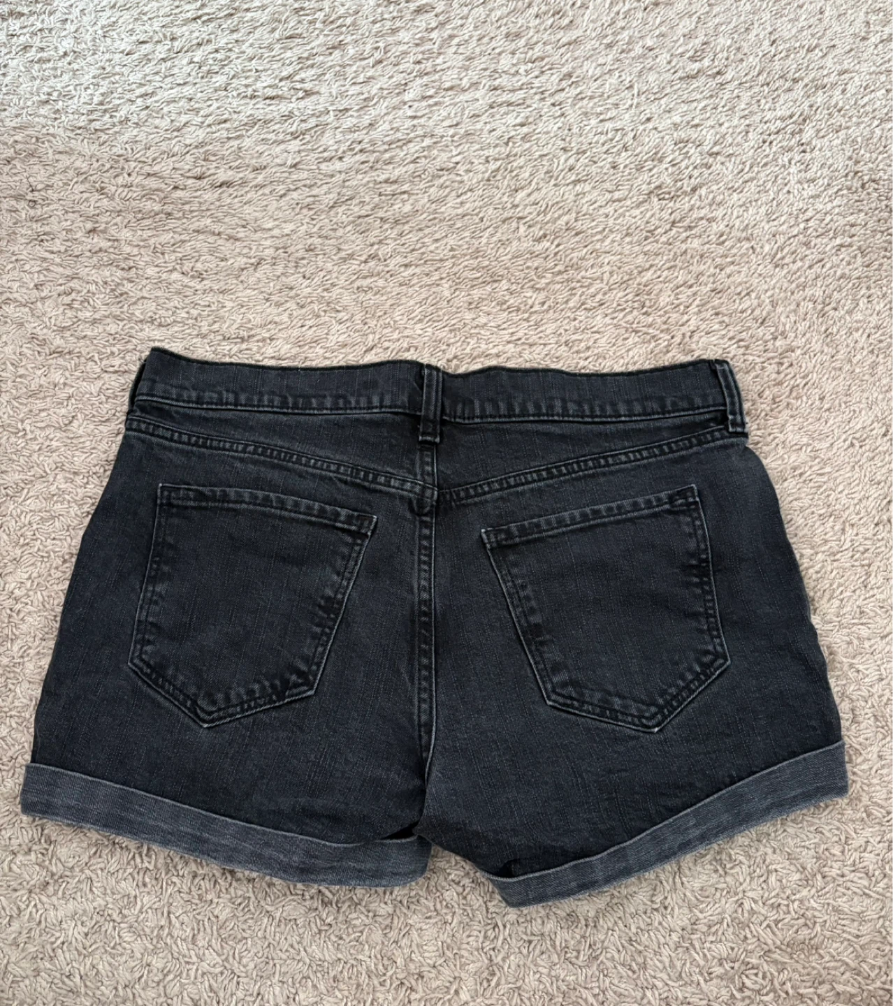 Old Navy Boyfriend Short Mid-Rise - photo 2