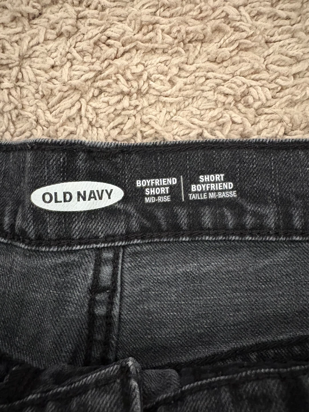 Old Navy Boyfriend Short Mid-Rise - photo 4